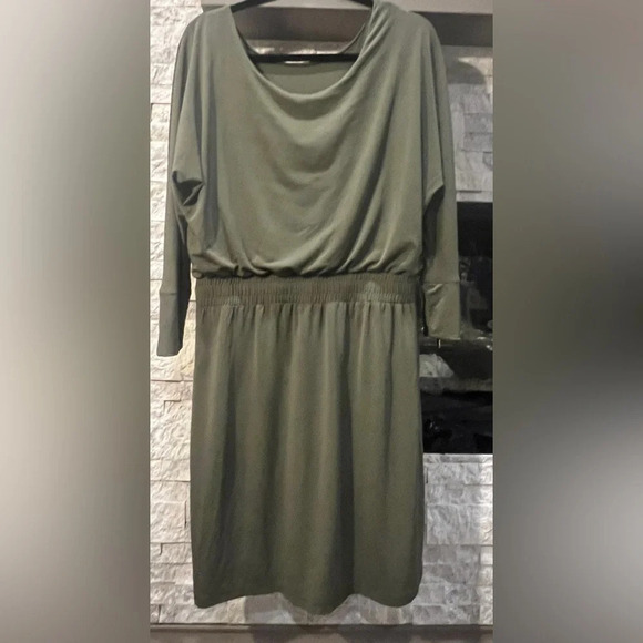 Marc NY Andrew Marc military green long sleeve waist tie dress size 10 - Picture 8 of 8